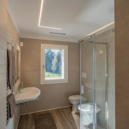 La Casina Bianca בית הארחה *