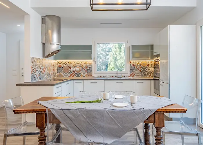 Affittacamere La Casina Bianca *